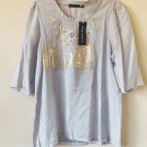 Light Top with Gold/Silver Accents. NWT!